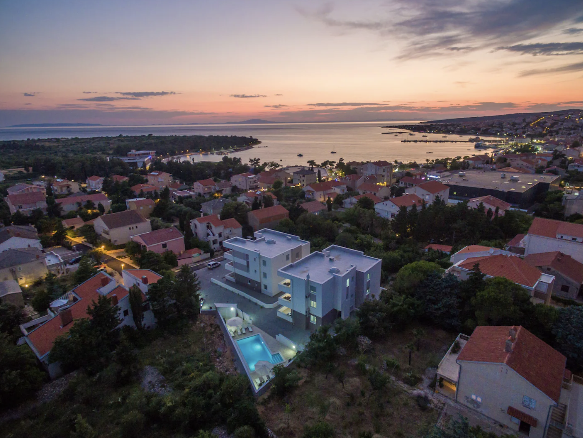 Villa Mel-Mari mit Pool in Novalja